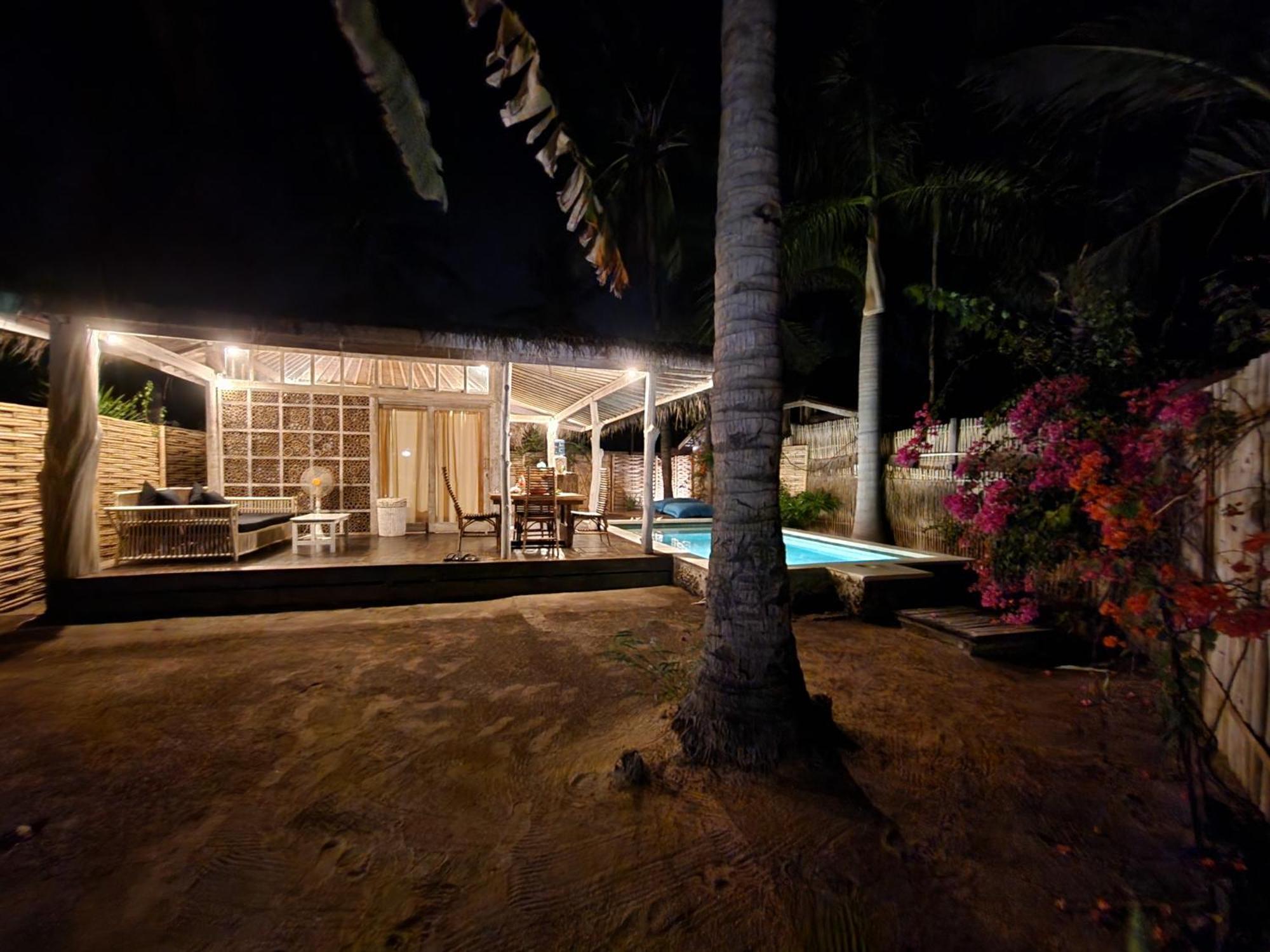 Bamboo Lodge Гили Траванган Экстерьер фото