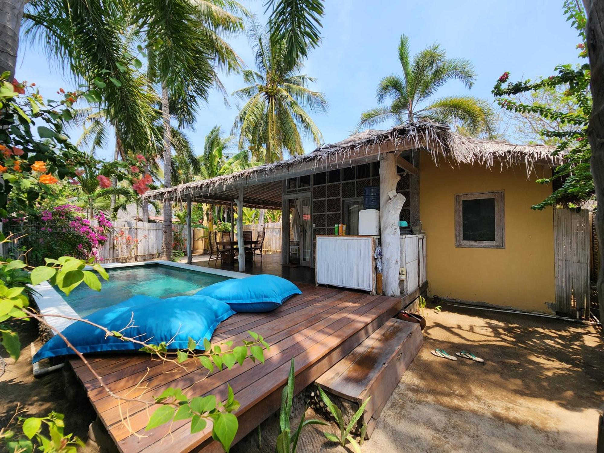 Bamboo Lodge Гили Траванган Экстерьер фото
